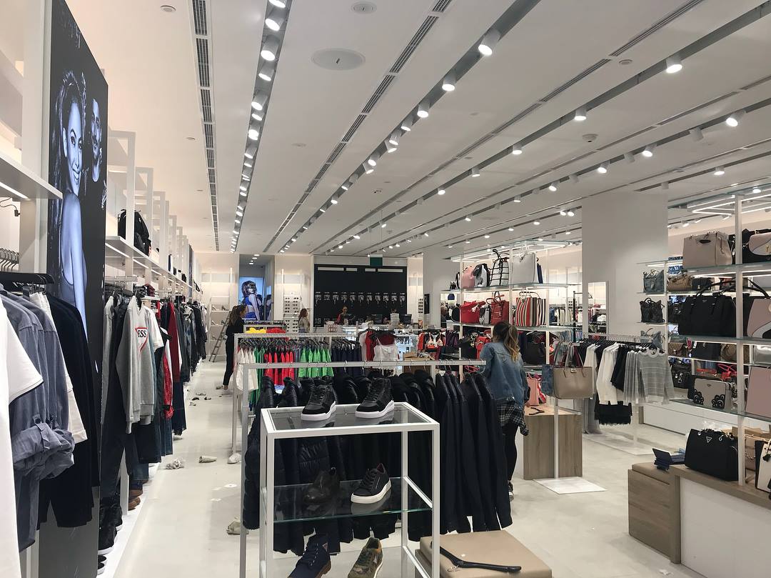 H&m hotsell emaar square